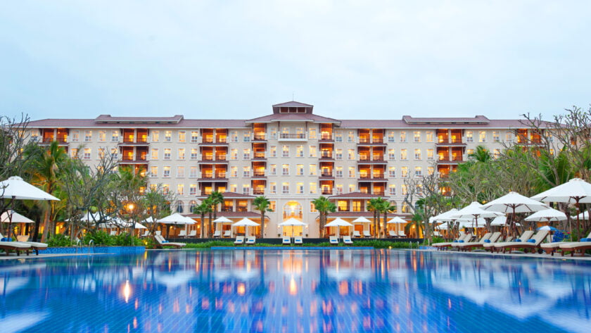 Danang Marriott Resort & Spa Swimming Pool